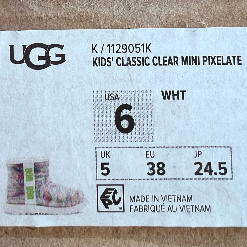 UGG warm inside